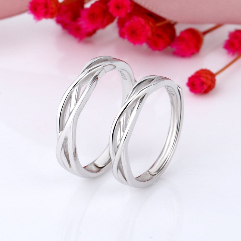 Simple And Lively Exquisite Male And Female Wedding Rings