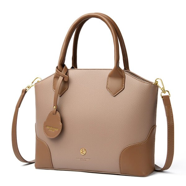 Retro-Inspired Minimalist Crossbody Bag - Image 9