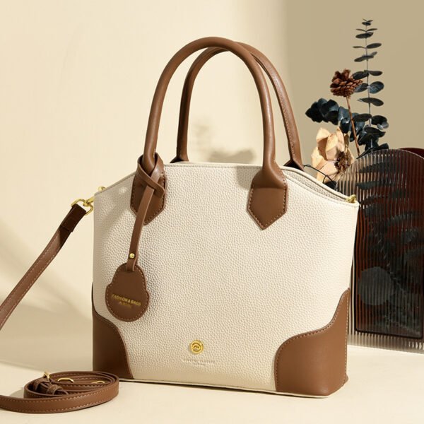 Retro-Inspired Minimalist Crossbody Bag - Image 7